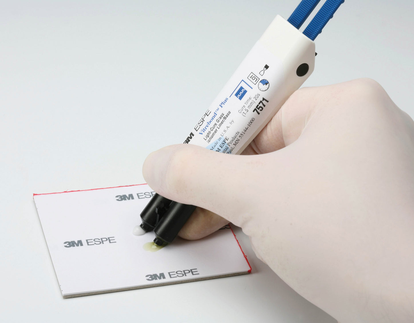 Vitrebond plus kit 1 clicker - Solventum