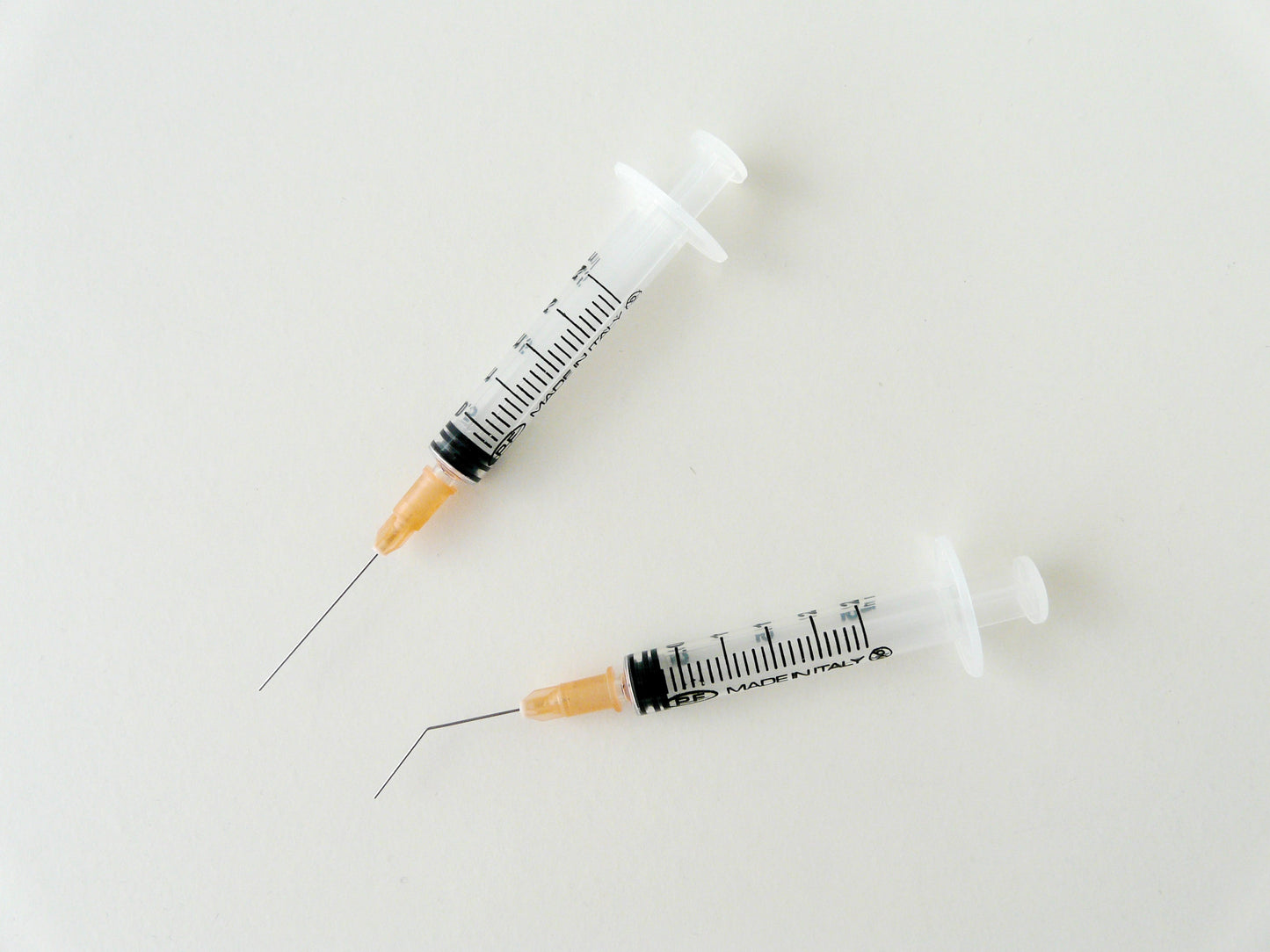 Seringas de irrigação com agulha 25g - Larident